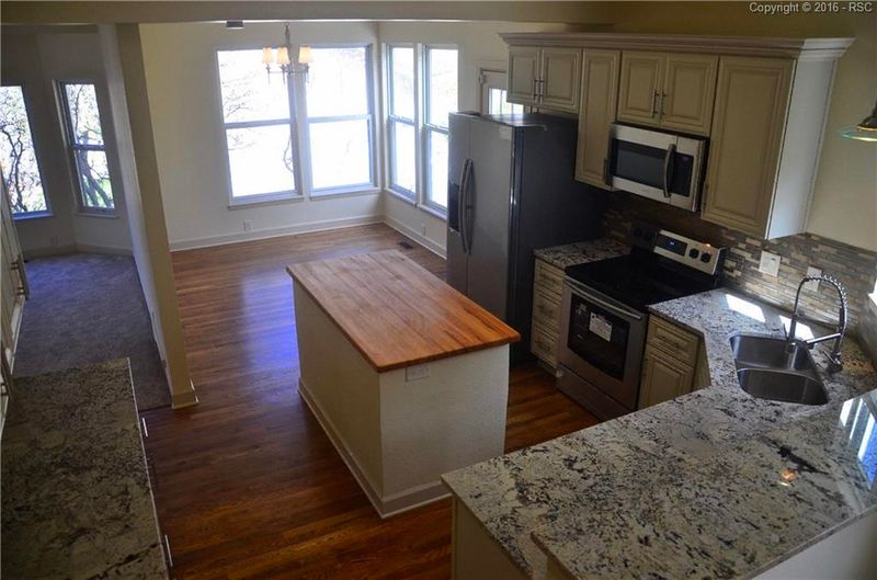35 Langley Pl, Colorado Springs, CO 80906