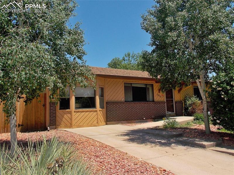 3502 Mesa Grande Dr, Colorado Springs, CO 80918