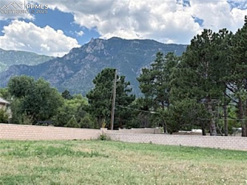 3520 Sebastian Hts, Colorado Springs, CO 80906