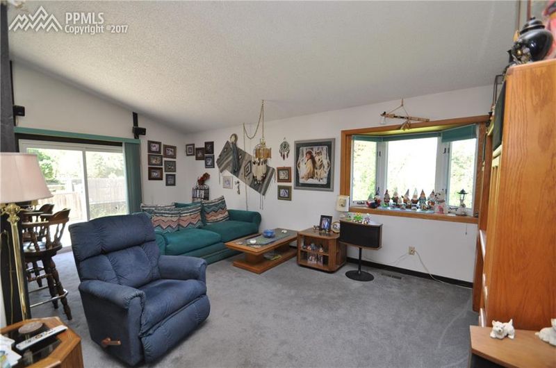 3530 Inspiration Dr, Colorado Springs, CO 80917