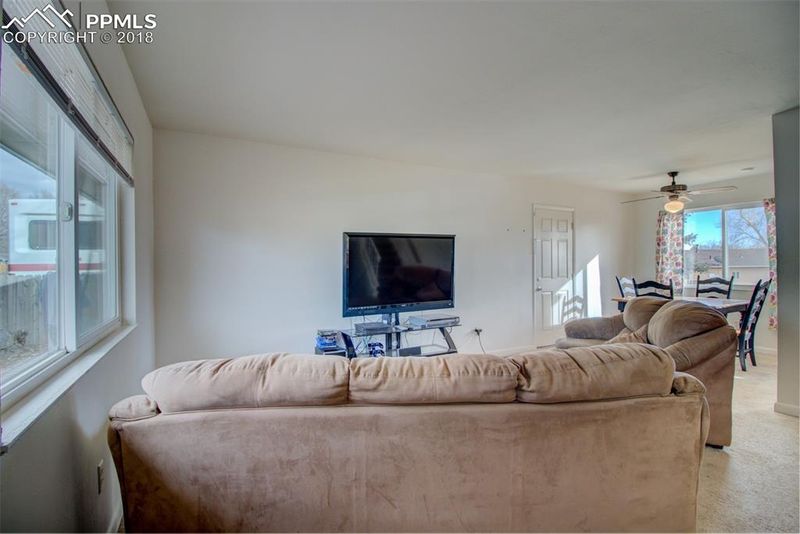 3549 Verde Dr, Colorado Springs, CO 80910
