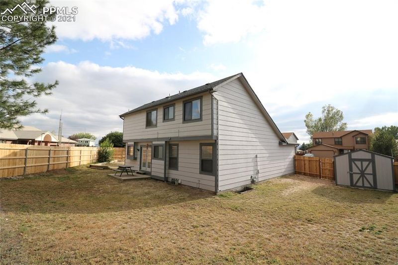 355 Putnam Dr, Colorado Springs, CO 80911