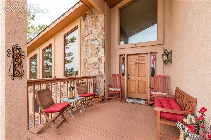 355 Thames Dr, Colorado Springs, CO 80906
