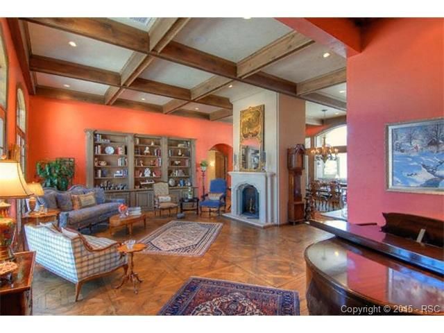 3560 Hill Cir, Colorado Springs, CO 80904