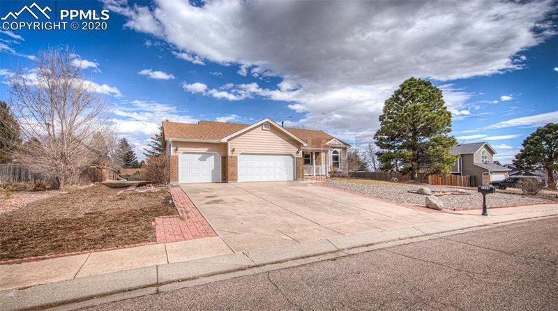 3565 Hickory Hill Dr, Colorado Springs, CO 80906