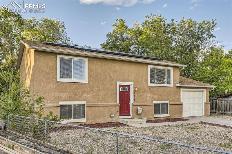 3566 Verde Dr, Colorado Springs, CO 80910