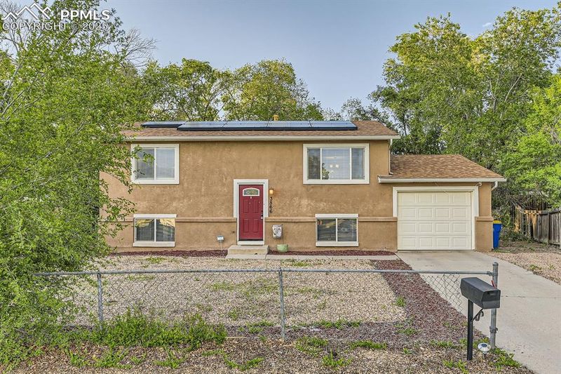 3566 Verde Dr, Colorado Springs, CO 80910