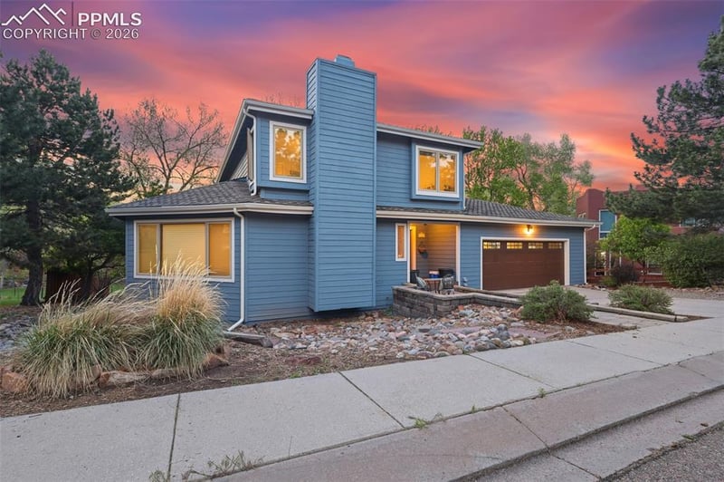 36 Sandra Ln, Manitou Springs, CO 80829