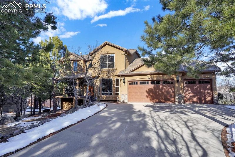 360 Paisley Dr, Colorado Springs, CO 80906