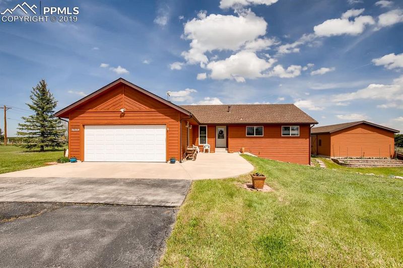 36018 Winchester Rd, Elizabeth, CO 80107