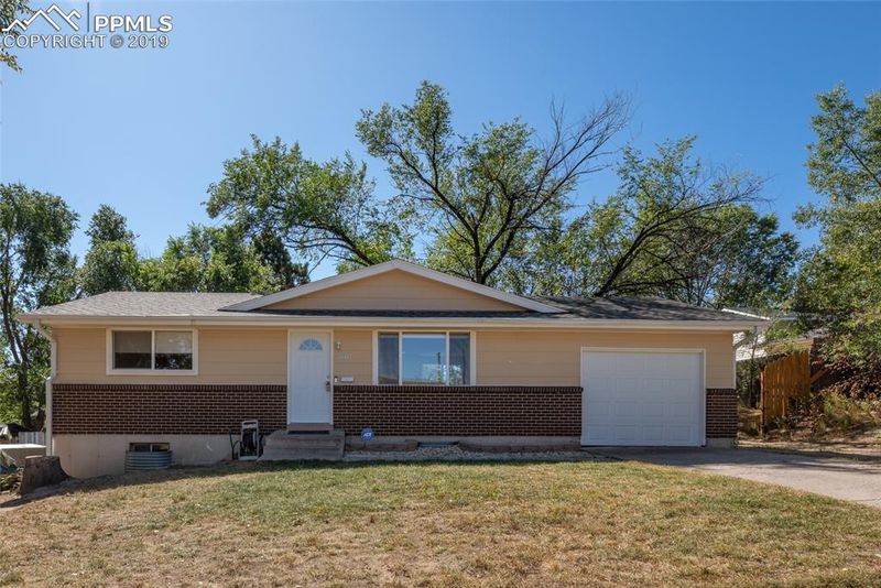 3607 E Bijou St, Colorado Springs, CO 80909