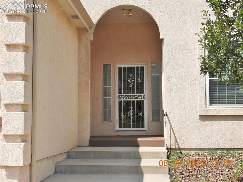 3610 Masters Dr, Colorado Springs, CO 80907