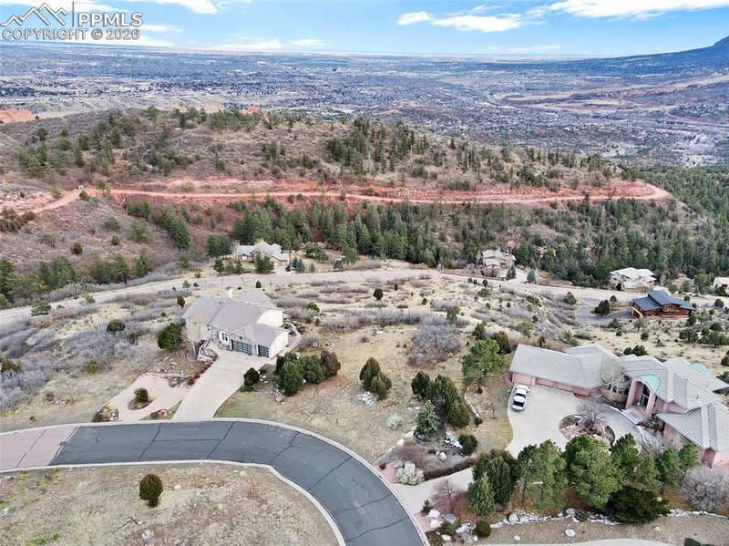 3610 Twisted Oak Cir, Colorado Springs, CO 80904