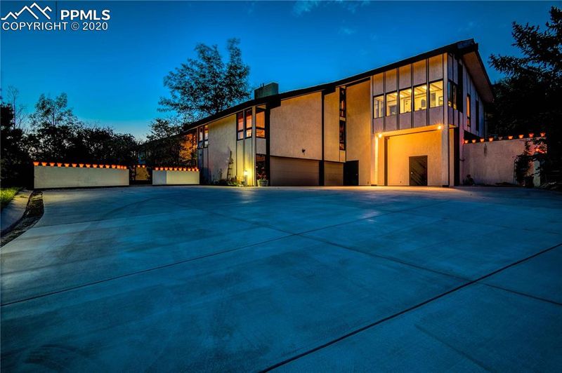 3620 Saddle Rock Ct, Colorado Springs, CO 80918