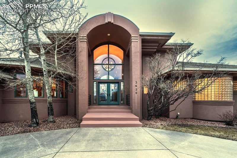3620 Twisted Oak Cir, Colorado Springs, CO 80904