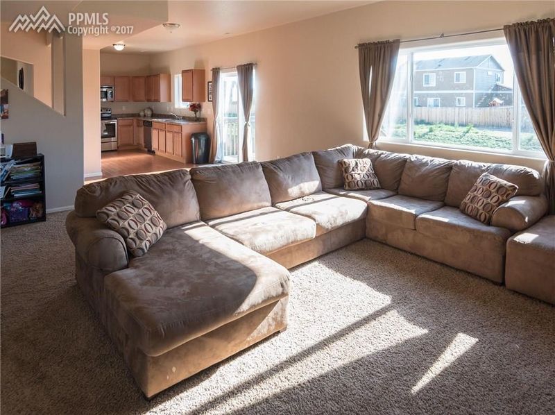 3620 Wild Daisy Ln, Colorado Springs, CO 80925