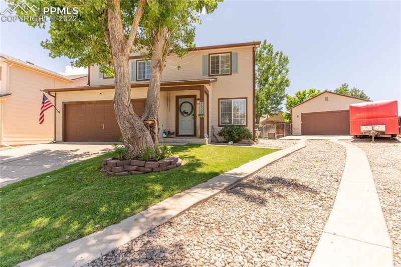 3622 Bobcat Ln, Pueblo, CO 81005