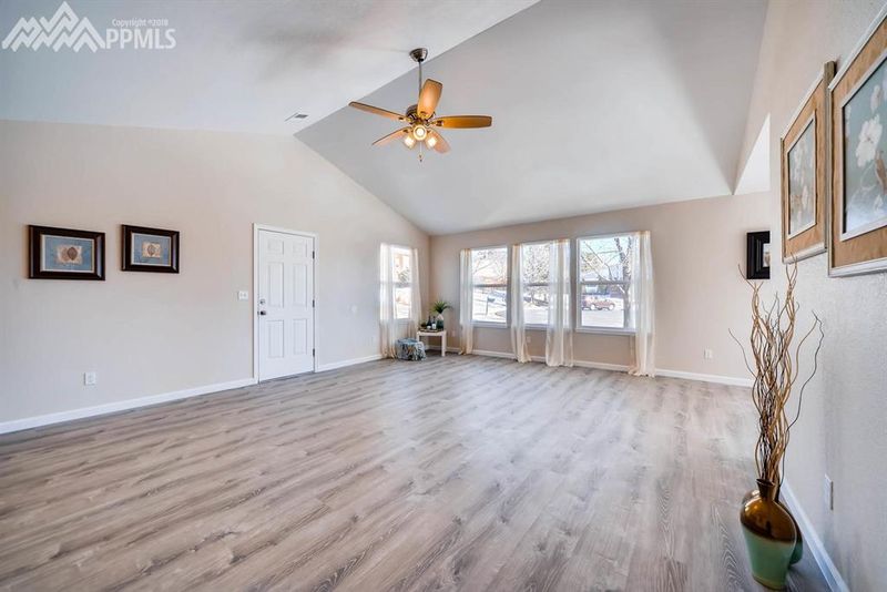 3624 Trailcliff Pl, Colorado Springs, CO 80906