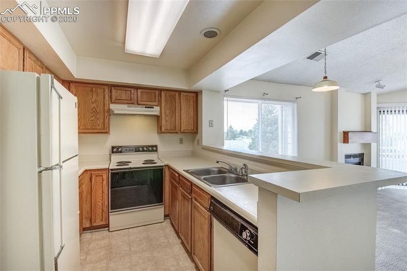 3630 Iguana Dr, Colorado Springs, CO 80910