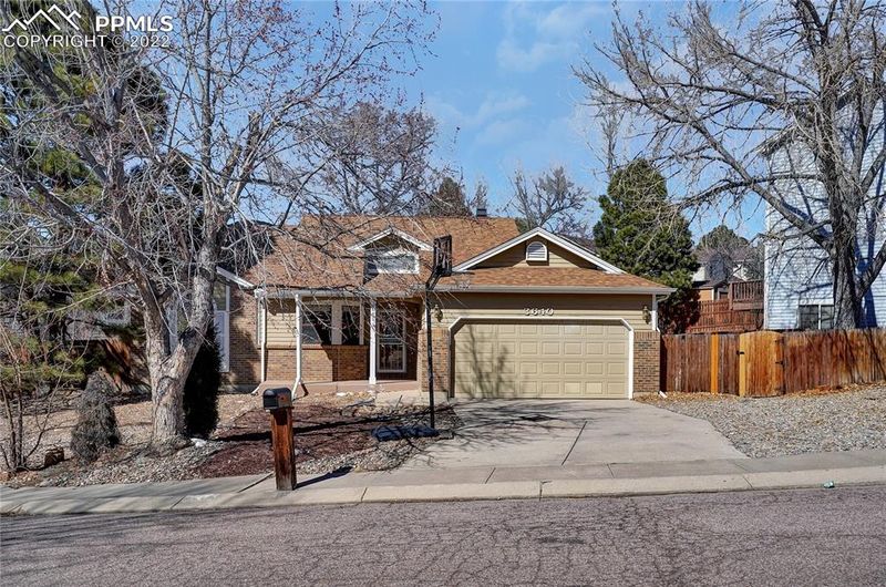 3640 Hickory Hill Dr, Colorado Springs, CO 80906