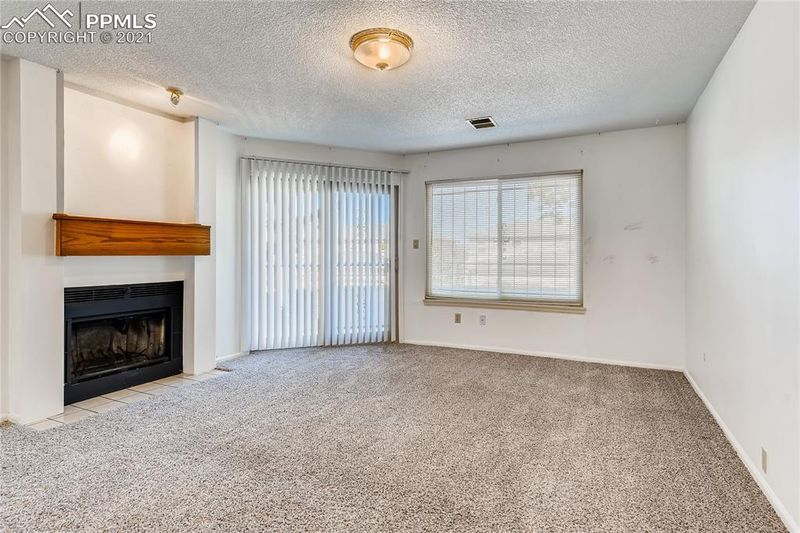 3640 Iguana Dr, Colorado Springs, CO 80910