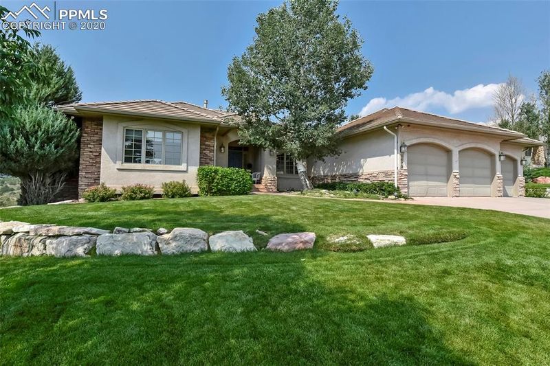 3670 Twisted Oak Cir, Colorado Springs, CO 80904
