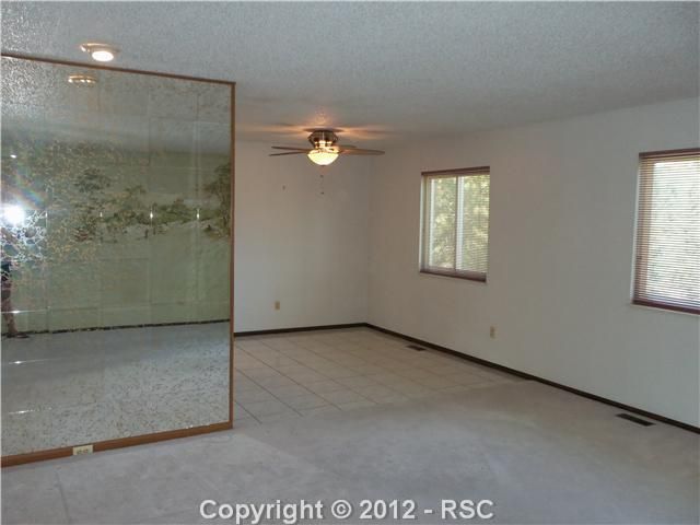 3674 W Cresta Loma Way, Colorado Springs, CO 80911