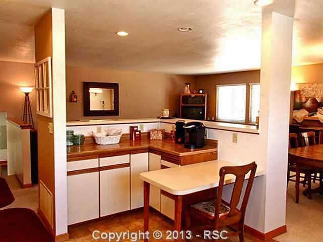 3675 W Cresta Loma Cir, Colorado Springs, CO 80911