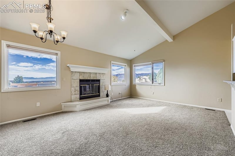 368 Mission Hill Way, Colorado Springs, CO 80921