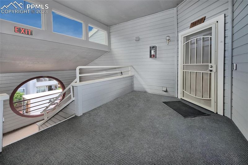 3690 Iguana Dr, Colorado Springs, CO 80910
