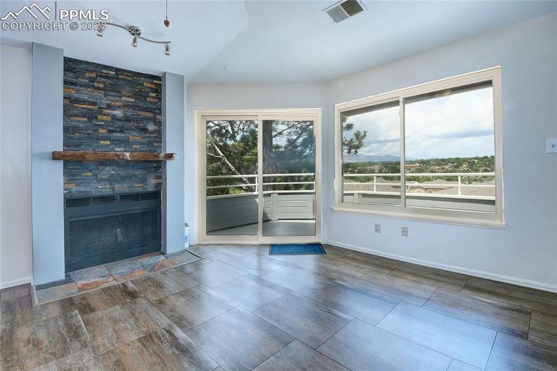 3690 Iguana Dr, Colorado Springs, CO 80910