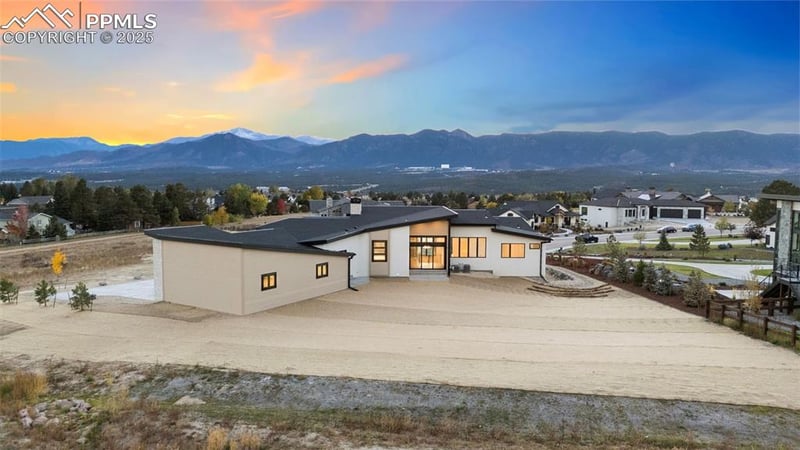 370 Silver Rock Pl, Colorado Springs, CO 80921