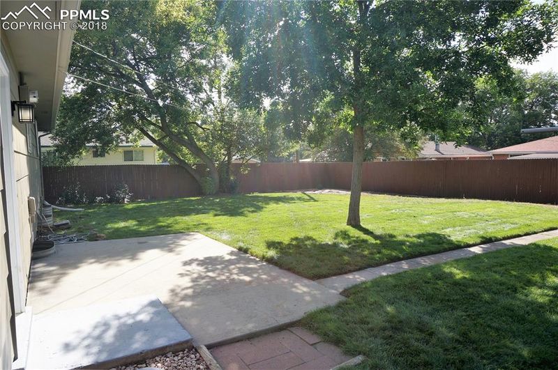 3702 Windflower Cir, Colorado Springs, CO 80918