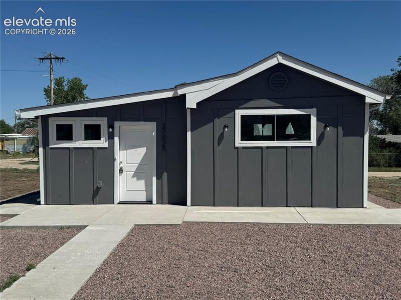 37025 Highway 24 , Matheson, CO 80830