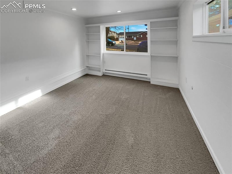 3706 Chestnut St, Colorado Springs, CO 80907