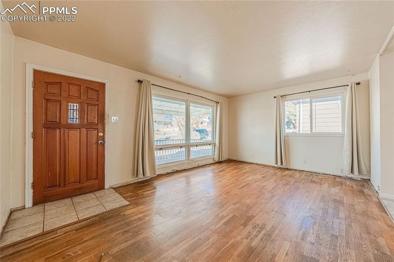 3709 Manchester St, Colorado Springs, CO 80907