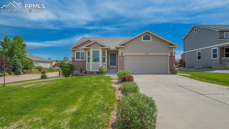 3711 Tail Wind Dr, Colorado Springs, CO 80911