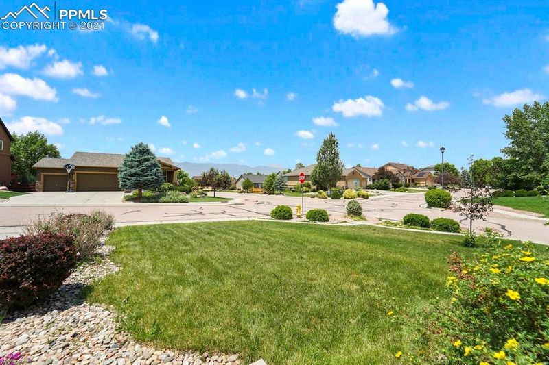 3711 Tail Wind Dr, Colorado Springs, CO 80911