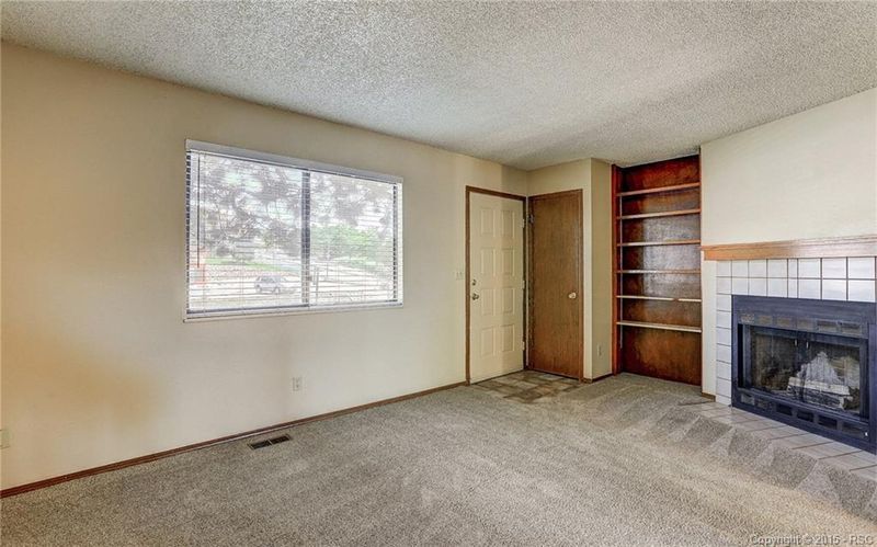 3718 Oro Blanco Dr, Colorado Springs, CO 80917