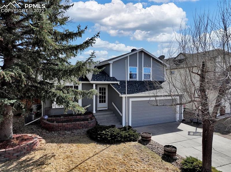 3719 Acreview Dr, Colorado Springs, CO 80918