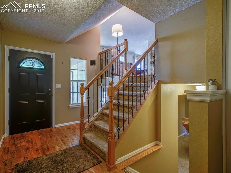 3719 Lander Ln, Colorado Springs, CO 80909