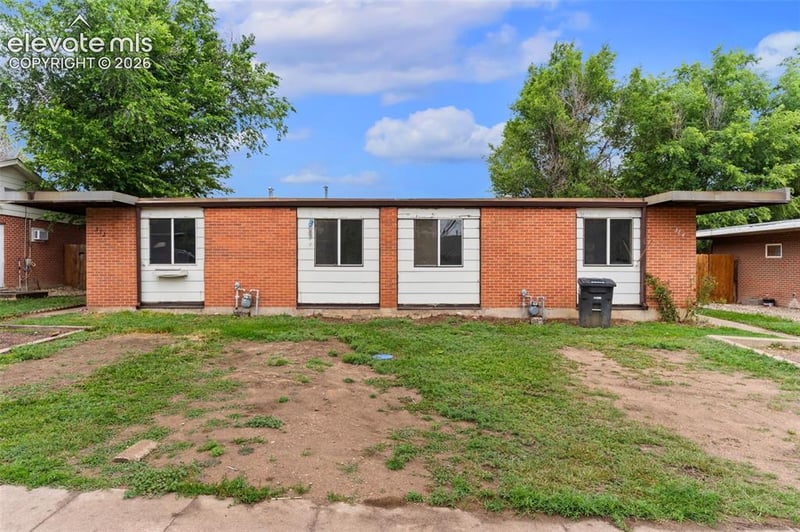 372-374 Greensboro , Colorado Springs, CO 80906