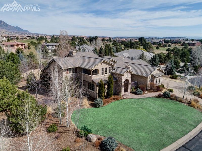 3725 Camel Grv, Colorado Springs, CO 80904