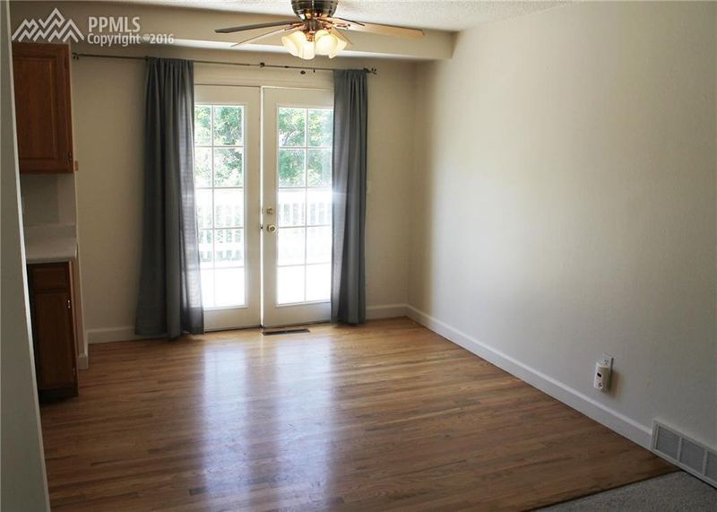 3725 Surrey Ln, Colorado Springs, CO 80918