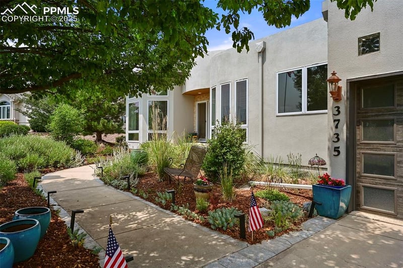 3735 Camel Grv, Colorado Springs, CO 80904