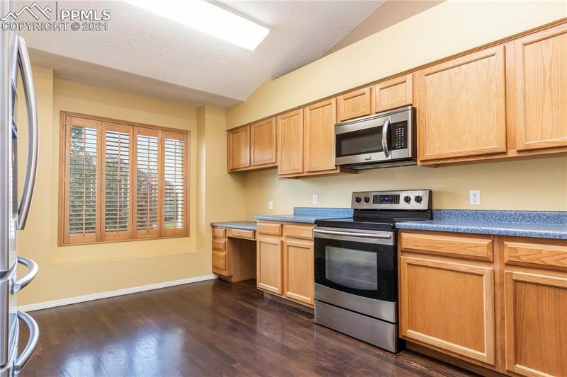 3740 Pony Tracks Dr, Colorado Springs, CO 80922