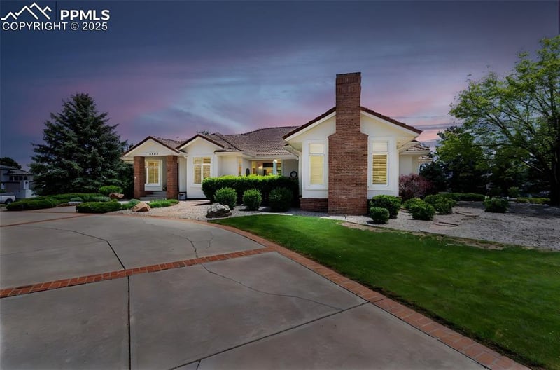 3745 Camels Vw, Colorado Springs, CO 80904