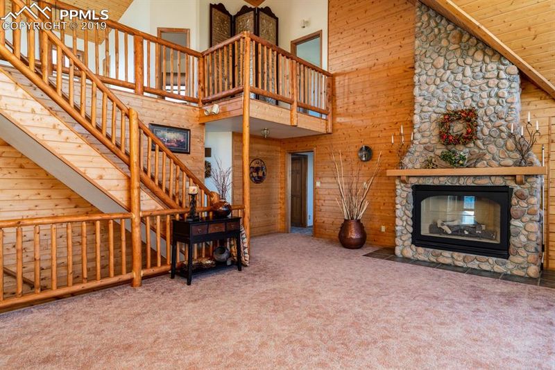 3746 Canyon Heights Rd, Pueblo, CO 81005