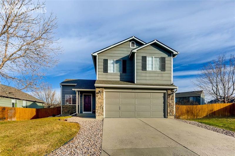 3747 Black Feather Trl, Castle Rock, CO 80104