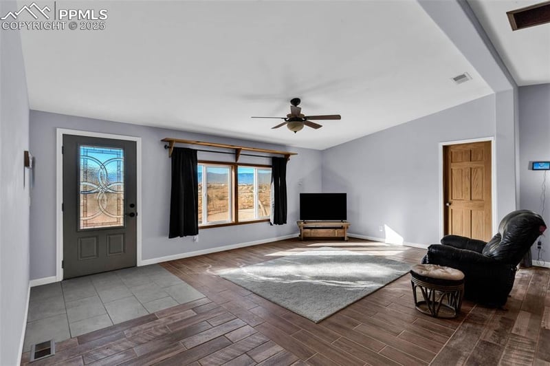 375 14th St, Penrose, CO 81240